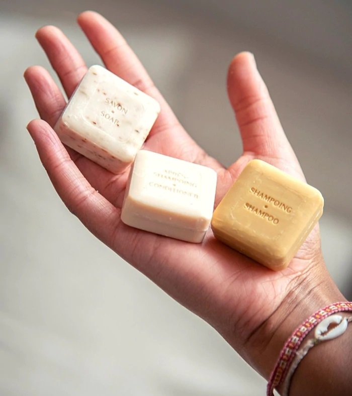coffret-voyage-shampoing-apres-shampoing-savon